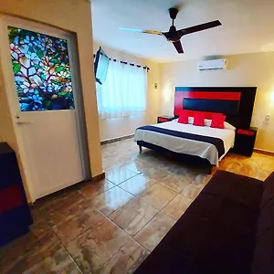 Hotel Capital O Jardin Cancún